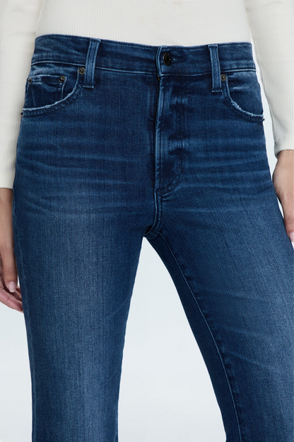 "Kinsley" Ultra Flare Jean