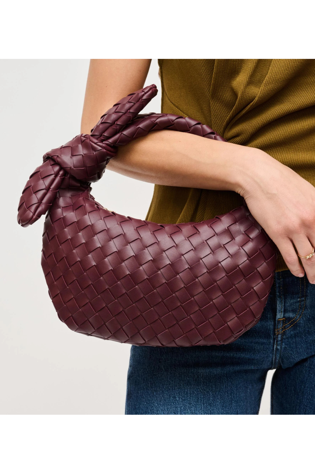 "Lizbeth" Woven Clutch